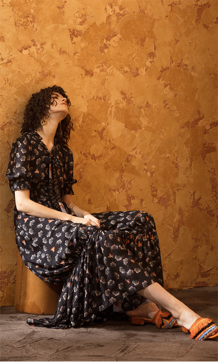 “割礼”惨无人寰的陋习,*害迫**着女性身体,震撼人心《沙漠之花》