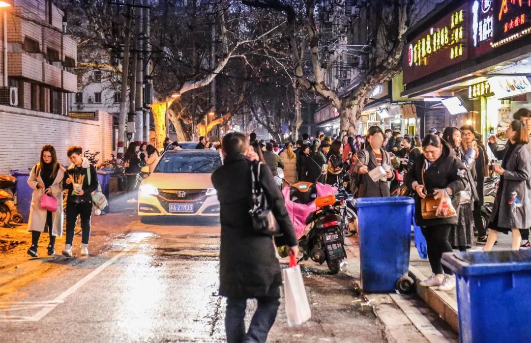 南京明瓦廊最新视频,南京明瓦廊早上几点开始