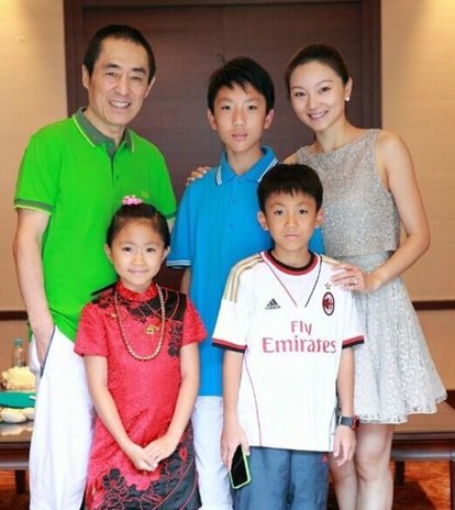 张艺谋导演冷门,大导演张艺谋的情史