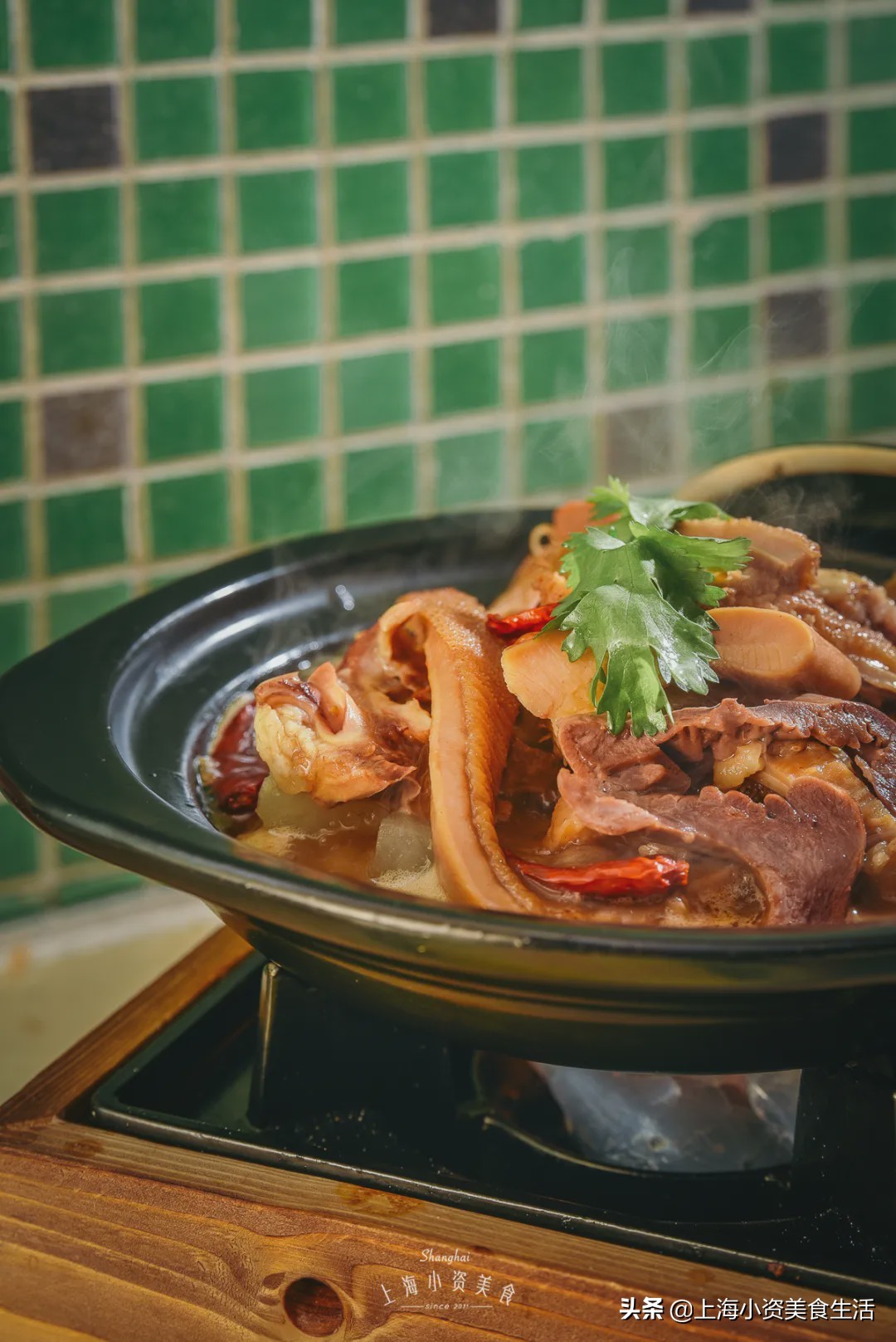 去香港吃遍tvb港星美食,魔都茶餐厅tvb摄影棚