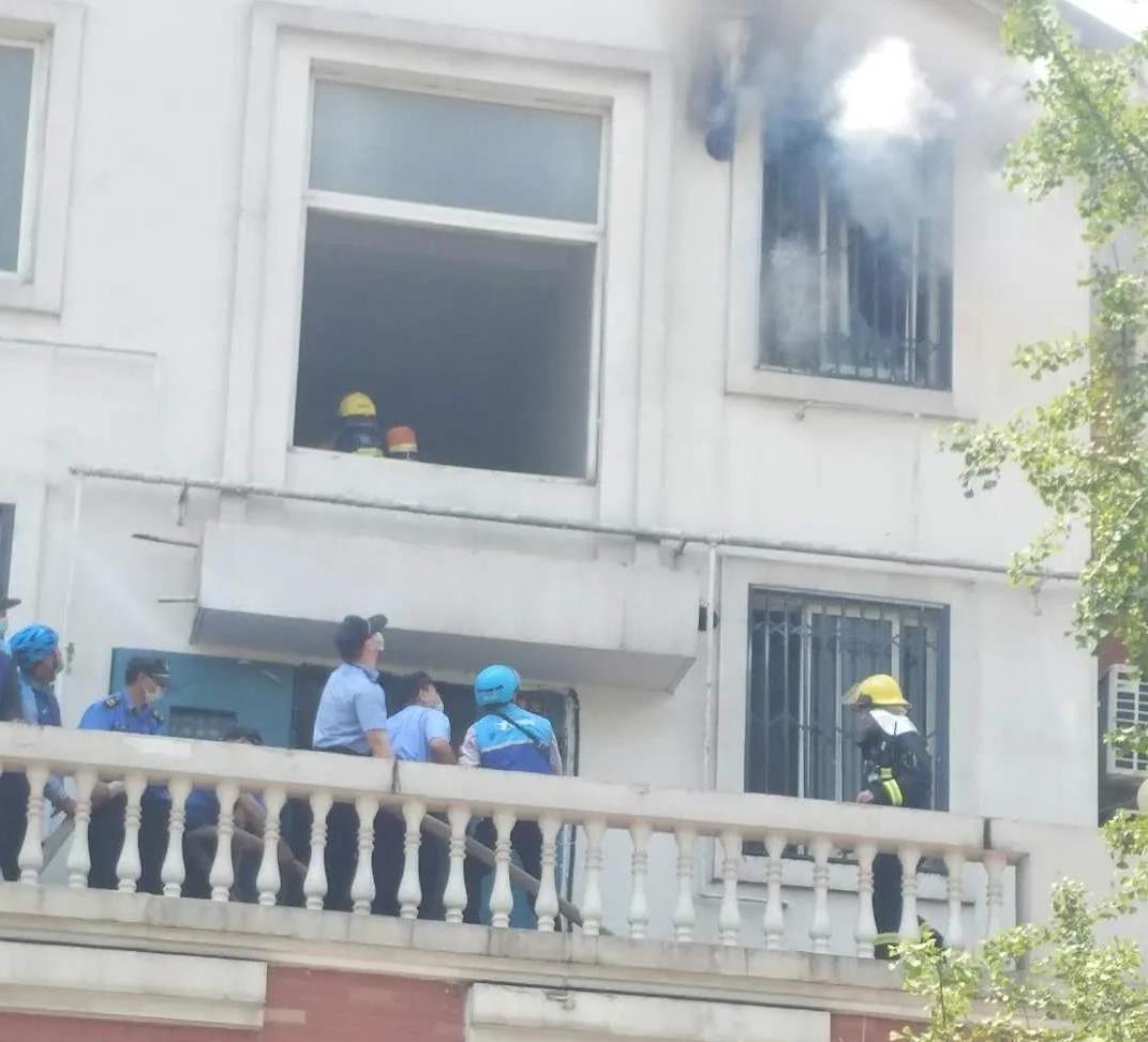 梦想赚500块钱,河南小伙希望每天赚300块钱