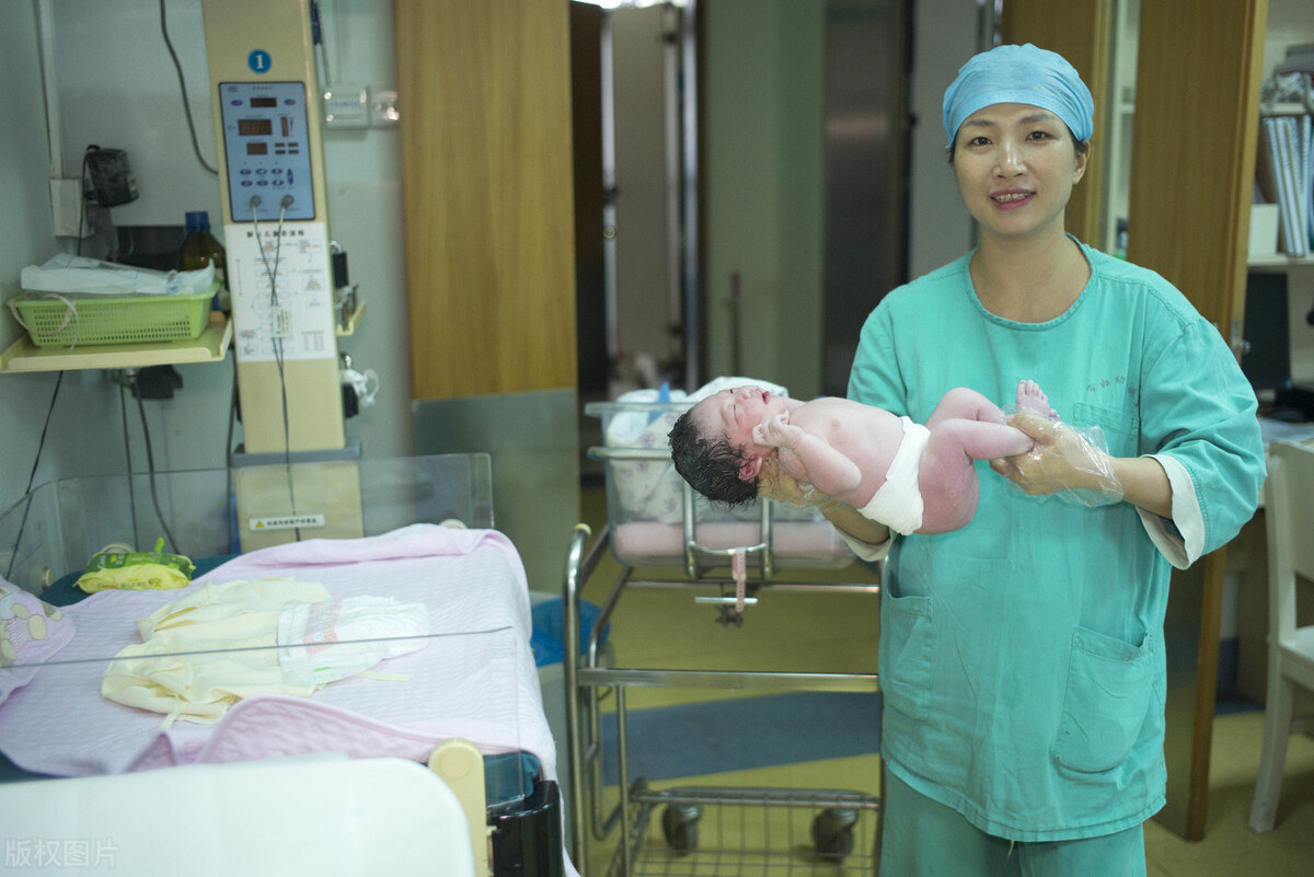 生孩子一般痛到什么程度才会生,生孩子到底有多痛达到什么程度