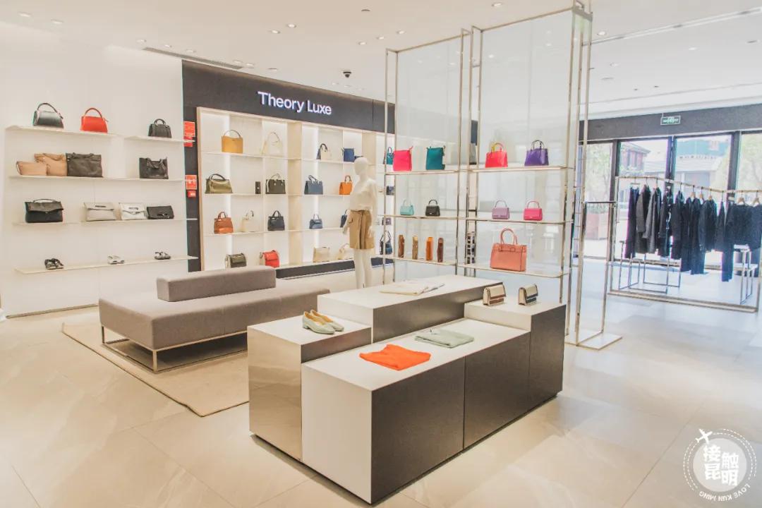 昆明人是如何释放爱意的?看到第一个我就柠檬了