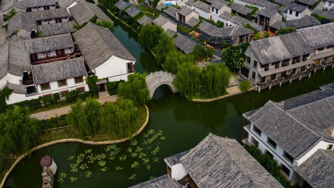 山东这两座小城，集齐了所有令人向往的美景，超级适合自驾！