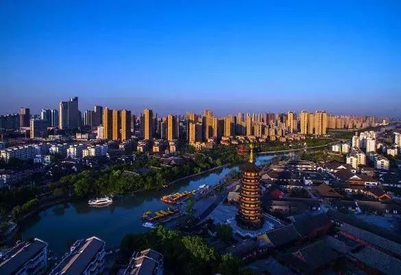 江苏省13市最新房价对比表,淮安收入与房价