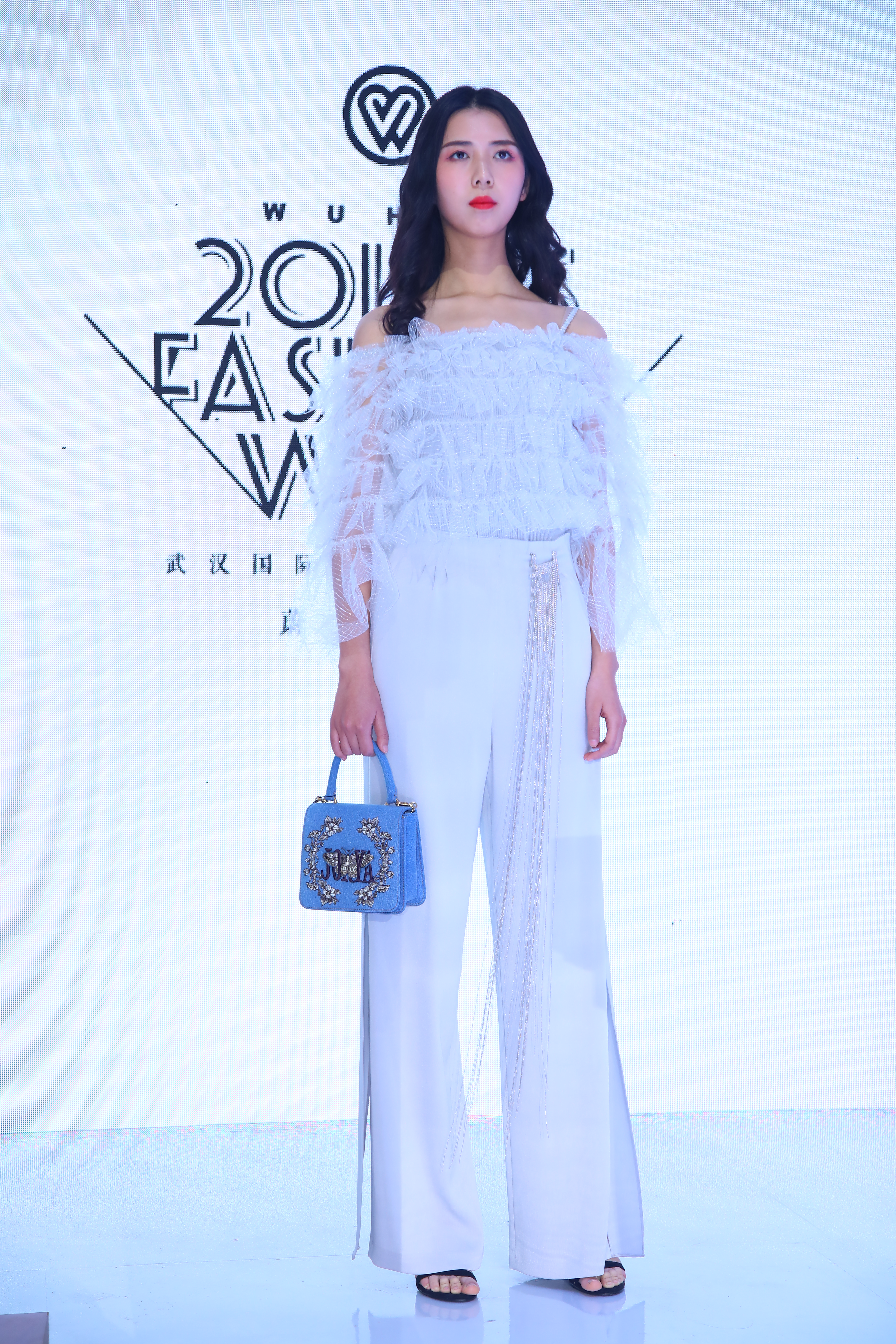 时尚春夏系列秀场,春夏秀场流行趋势