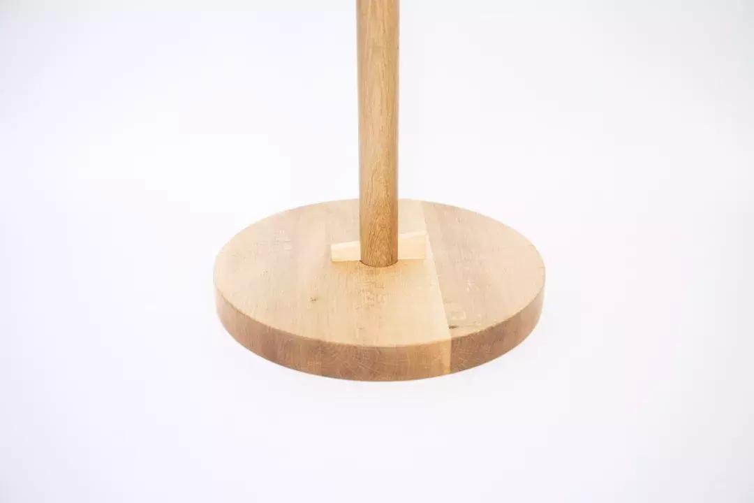 见过漂浮的衣架吗丨4个衣帽架设计给心爱的衣服安个家