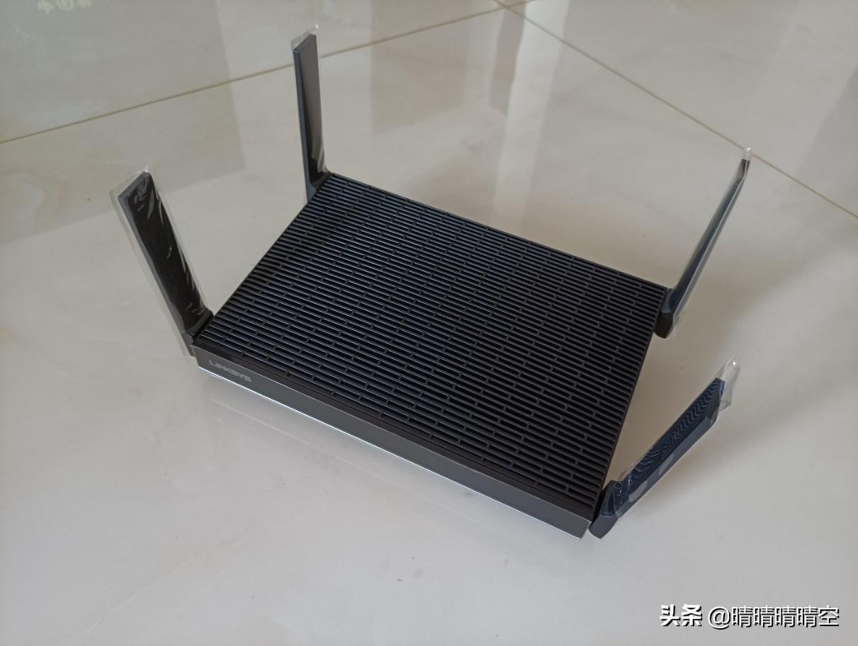 领势mr9600路由器有实力才敢低调,领势mr9600和小米ax9000