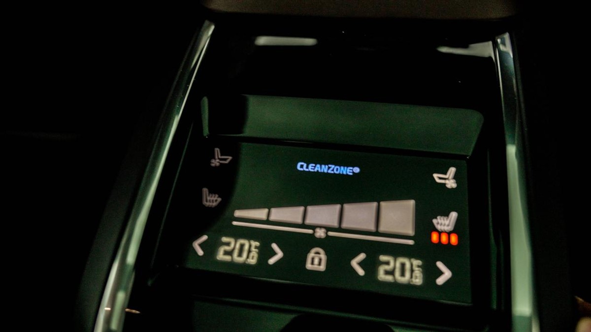 s90豪华和运动有什么区别,什么是真正的智能