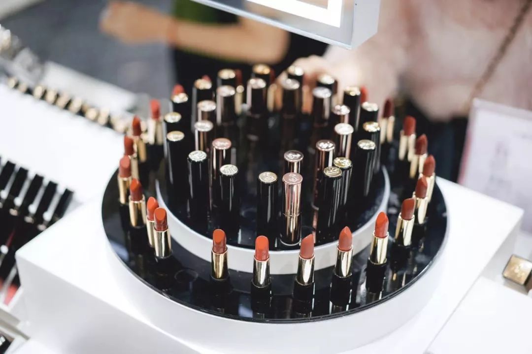 兰蔻法式轻妆,氧气初恋妆高光