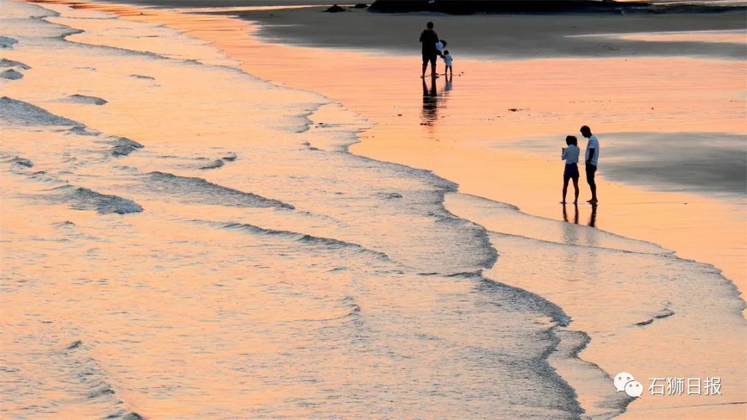 一片美丽的沙滩,石狮最美海滩