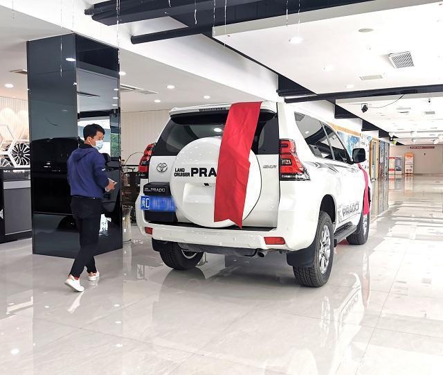 丰田霸道2700中东版评测,丰田霸道2700提车