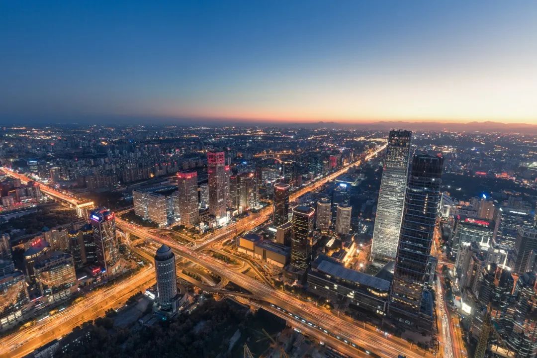 华尔街金融大鳄罗杰斯,罗杰斯最新预言金融危机