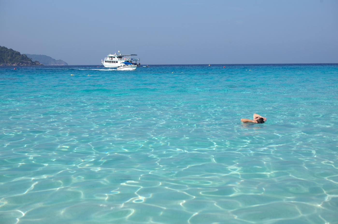 泰国普吉岛斯米兰岛旅游攻略,泰国旅游普吉岛的夏天皮皮岛浮潜