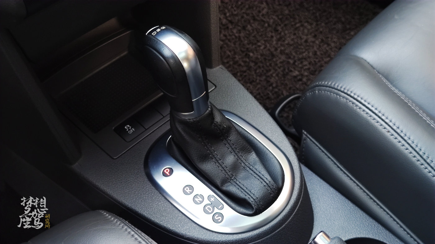 高尔夫途安2024全新款,大众大高尔夫