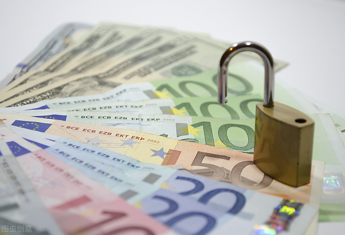 期货锁仓隔夜怎么收取保证金,期货哪些品种锁仓不需要保证金