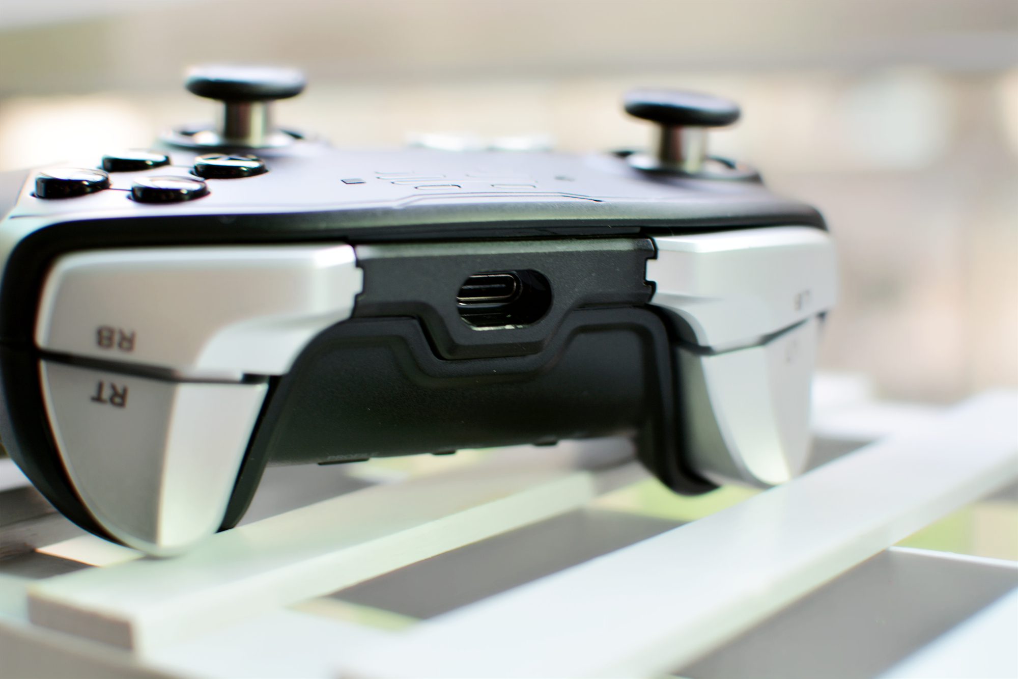 北通宙斯t6与switchpro手柄,北通宙斯t6手柄对比飞智