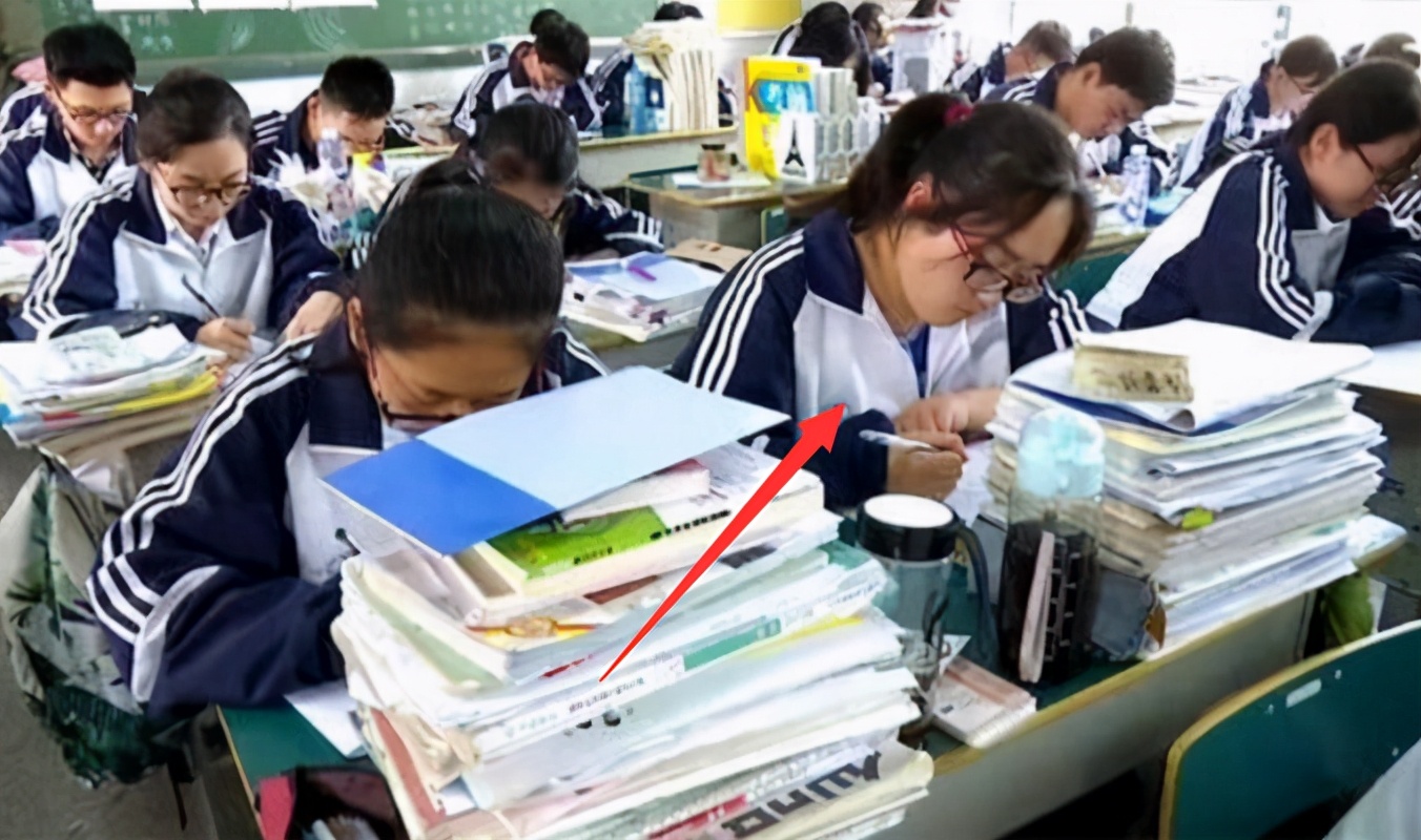 初中数学最好的女生,初中数学经常考30多分的女孩子