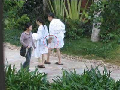 百岁杨振宁身体良好，热爱体育锻炼喜欢水上运动