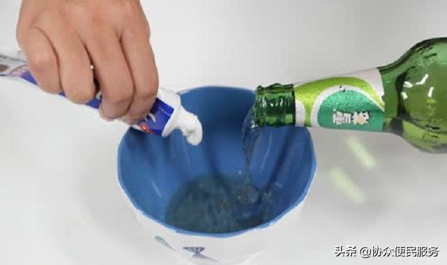 清洗油烟机重油污快速小妙招,简便式油烟机重油污清理小妙招