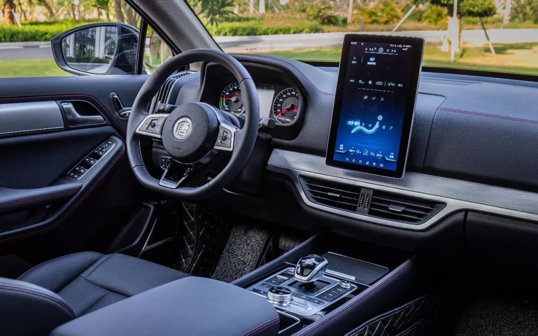 抢先体验新款车,比亚迪全面体验