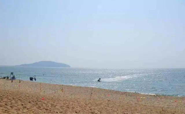 游玩阳光沙扒湾,下雨天沙扒湾有什么玩