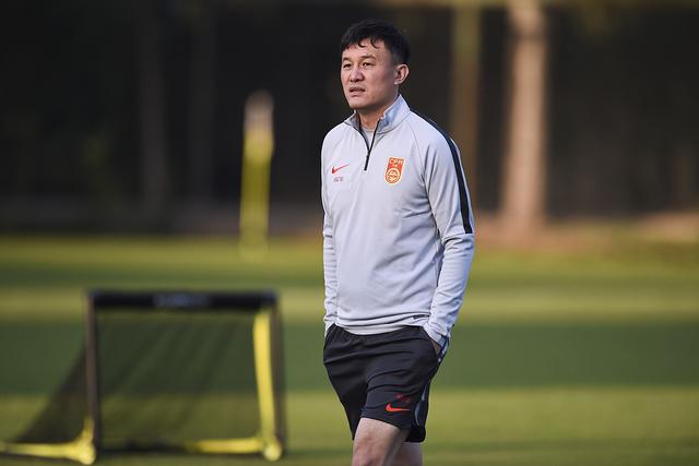 国奥队长最佳接班人！鲁能新星有望成为核心，调度+转移凸显天赋