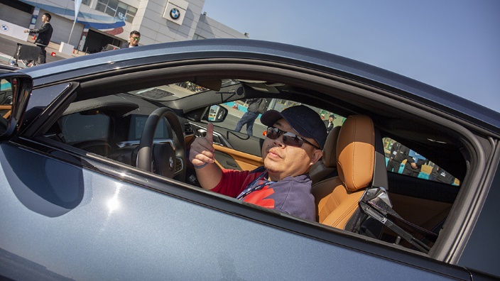 全新一代宝马4系最新消息,最新款宝马一系试驾感受