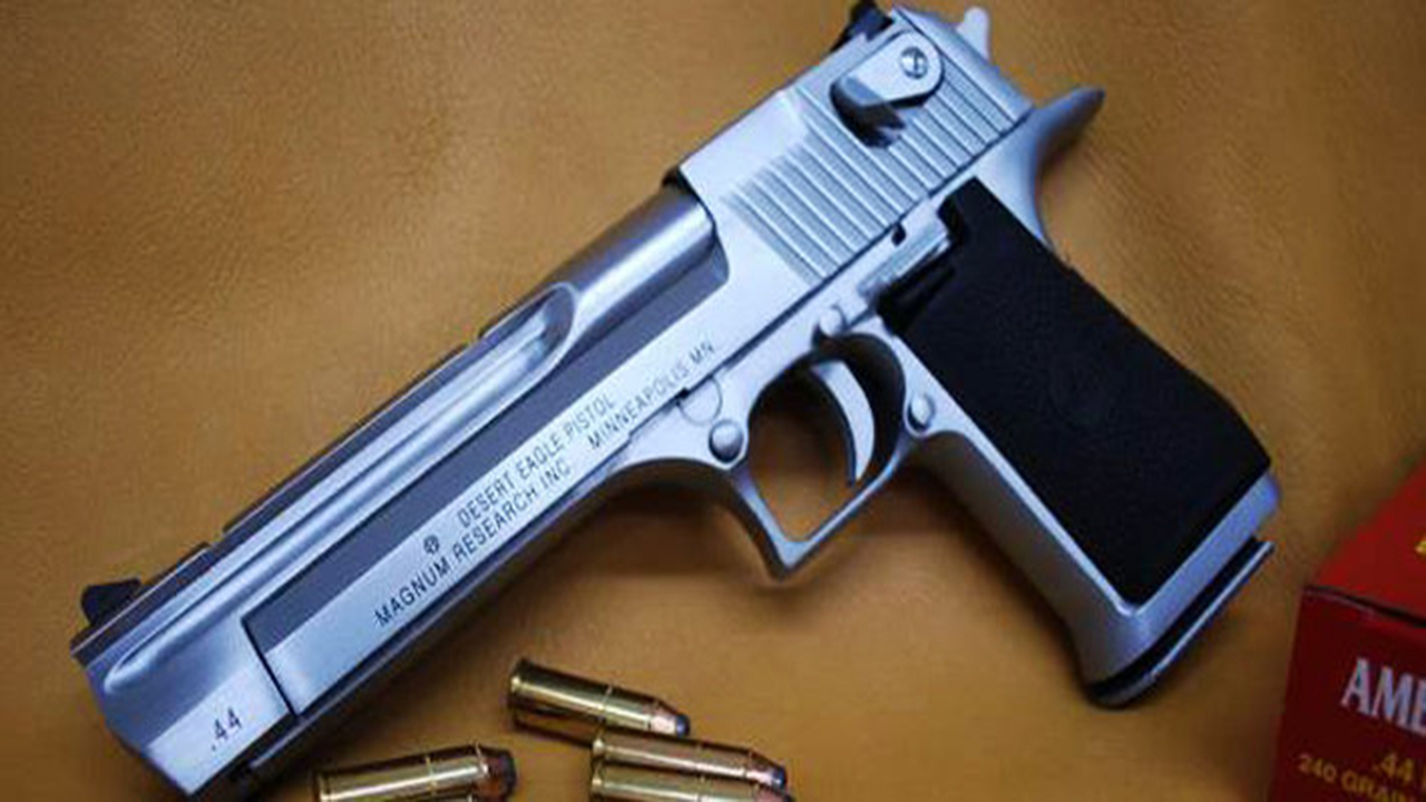 98k是狙击枪还是突击步枪,98k步枪和中正式步枪一样吗