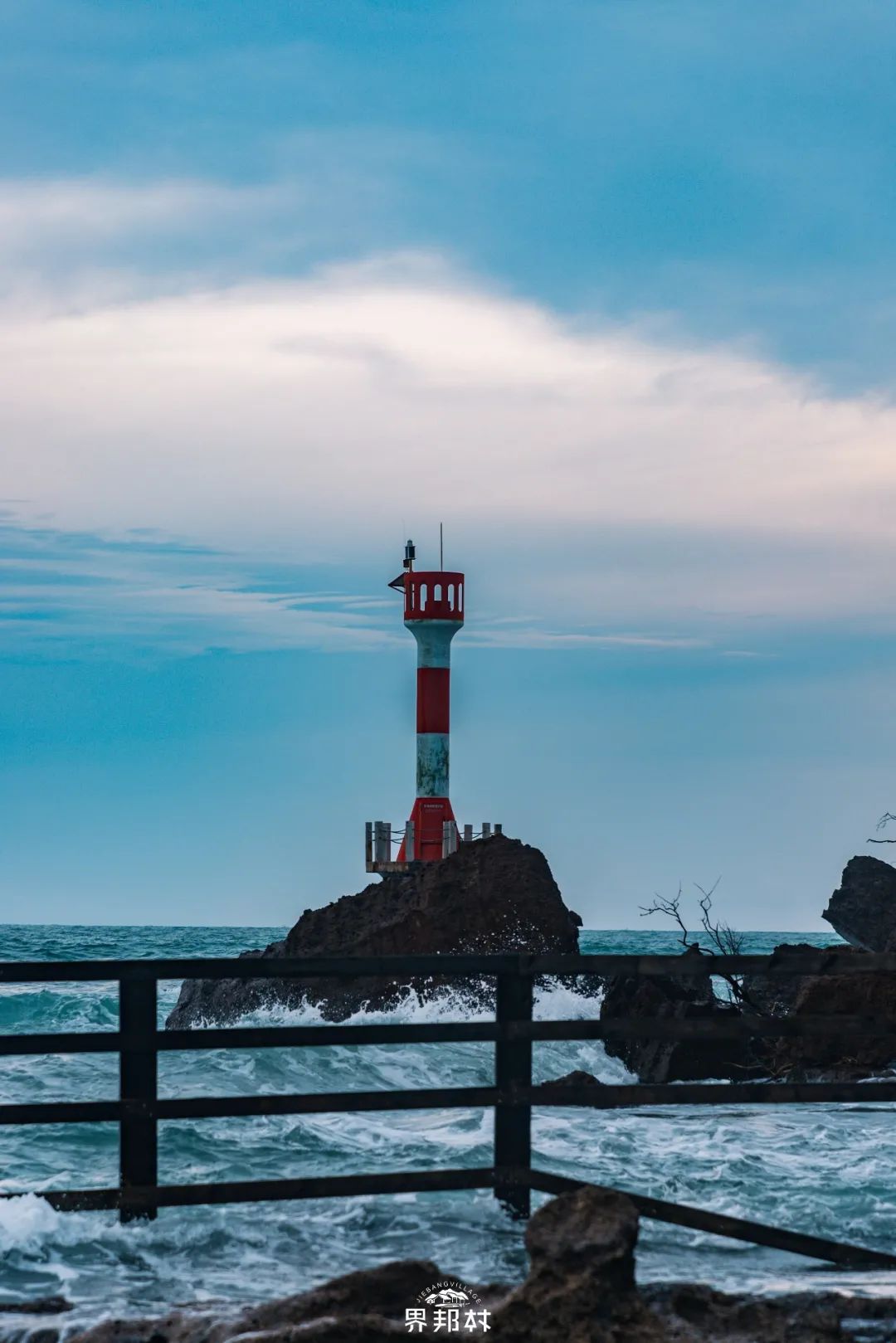 听说涠洲岛坑多真的如此吗,涠洲岛真的不值得去吗