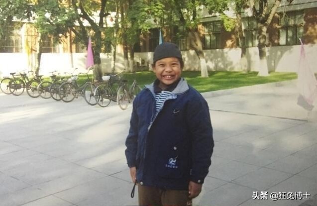 不吐不快:都有哪些外表看是黑人,实质已是“货真价实”中国人?