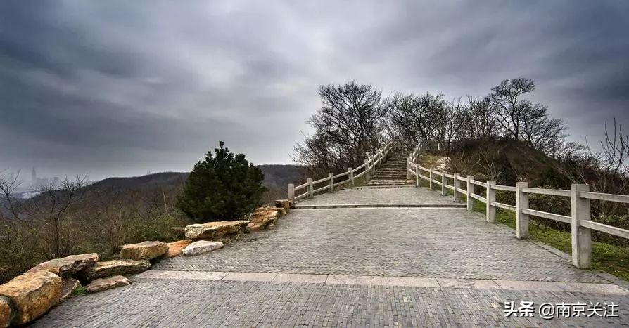 南京有座奇怪的山吗,南京神秘的山