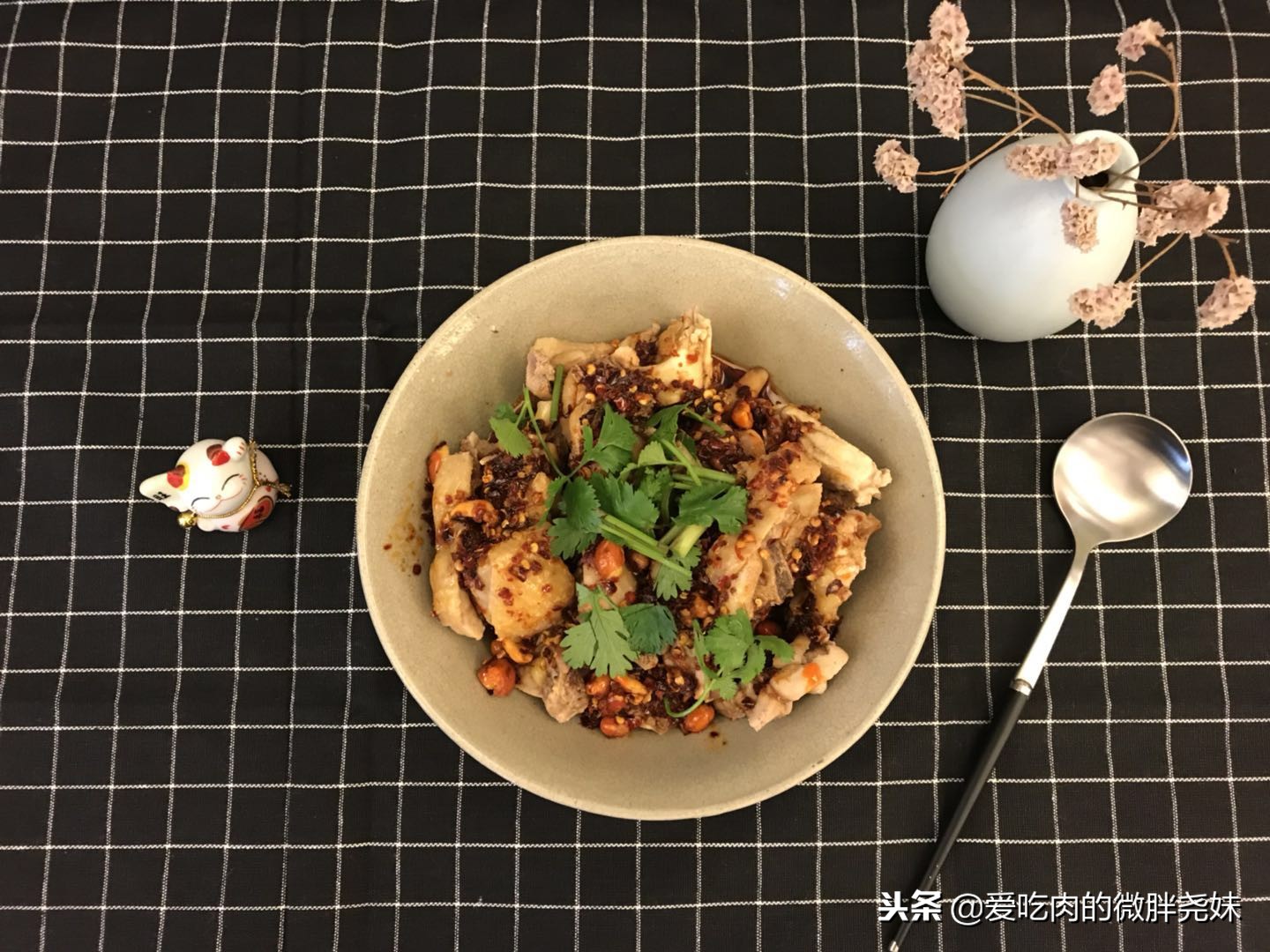 分享一道一鸡两吃做法,一鸡两吃最正宗的做法