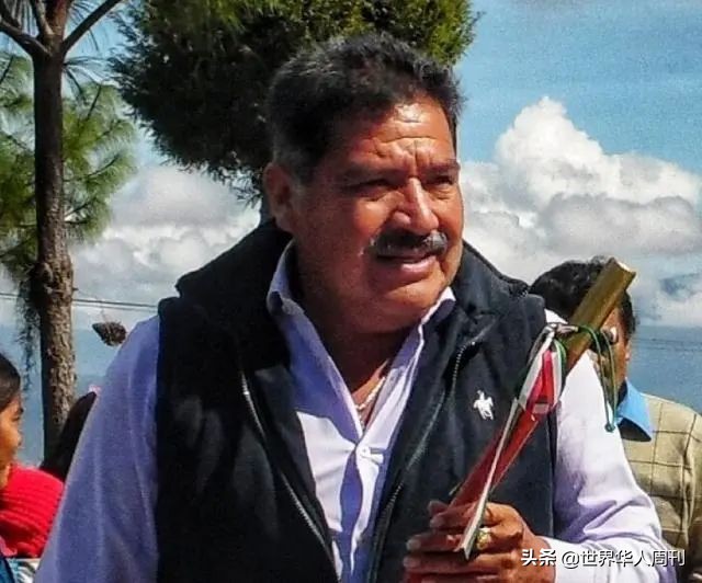 最“强悍”的首富:打败盖茨、和乔布斯交好,政府和毒枭都畏惧他