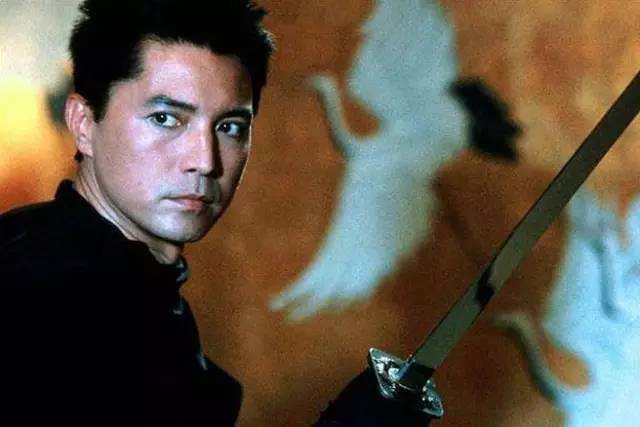 演员尊龙近照 (尊龙怎么看着贵气)