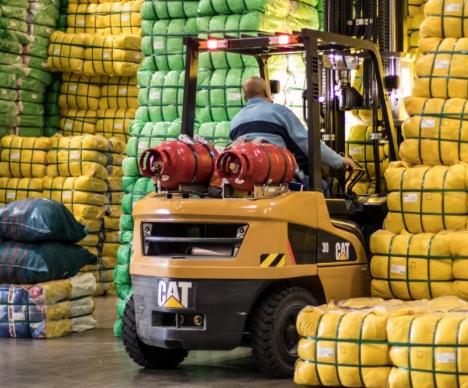 一件T恤背后暗藏的千亿产业链调查