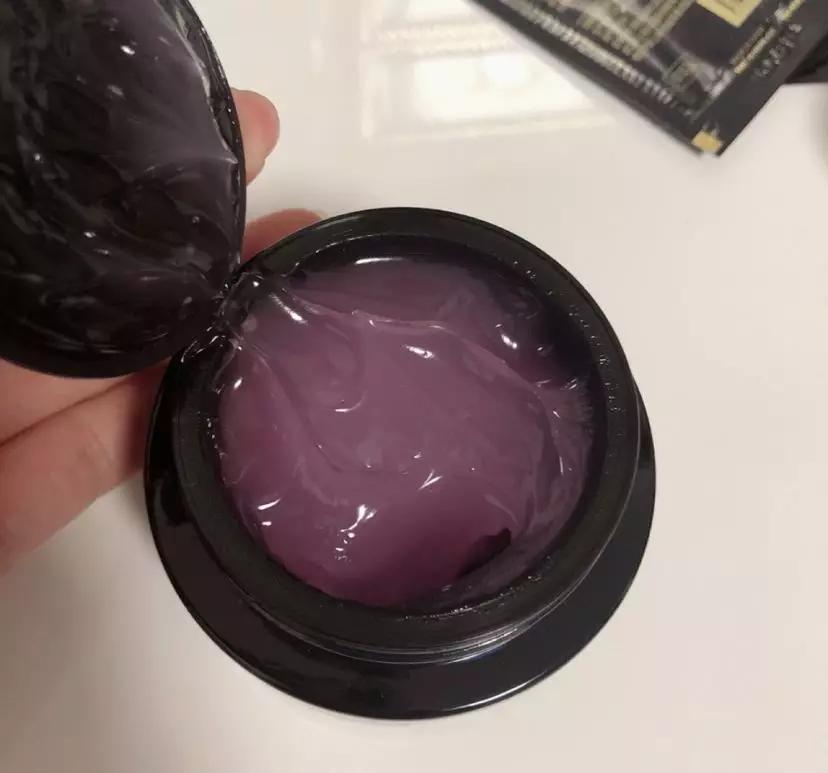 好用的补水保湿贴片面膜,推荐好用的面膜用了不觉得油腻