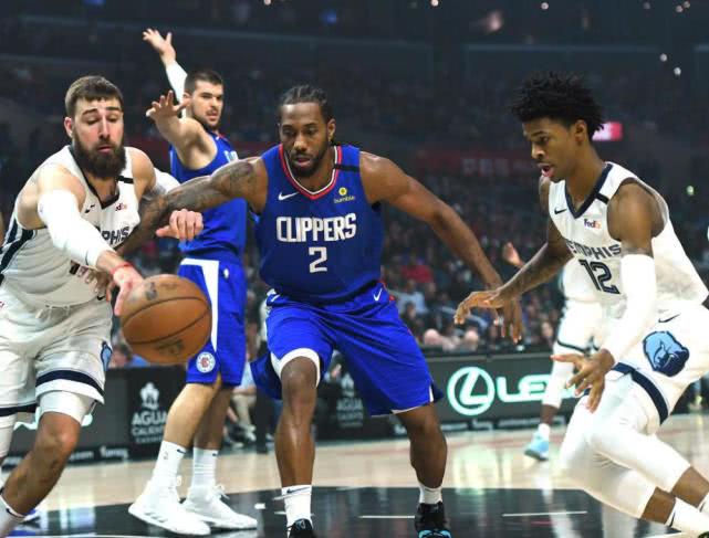 伦纳德对雄鹿第三战,西决第三场伦纳德