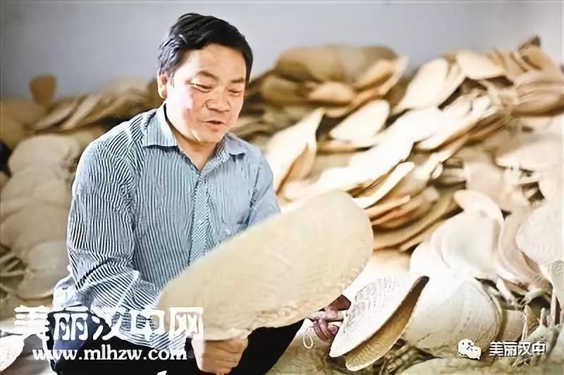 卖出4200万汉中这家藤编扇子在国外竟成了奢侈品