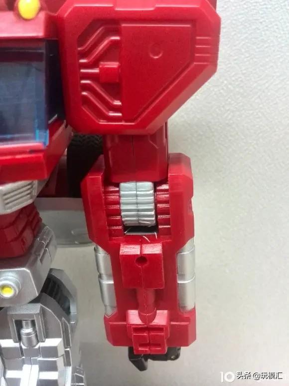 擎天柱电影版ls03玩具,03岁的玩具