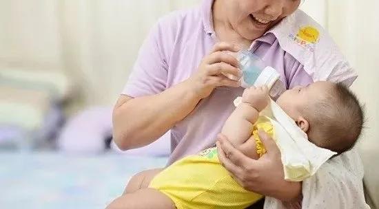 老婆跟妈妈闹矛盾应该先安慰谁,老婆和爸妈闹得你死我活怎么办