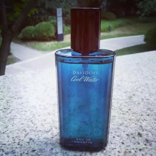 喜欢大海的朋友注意了，让我来告诉你几款水系香水