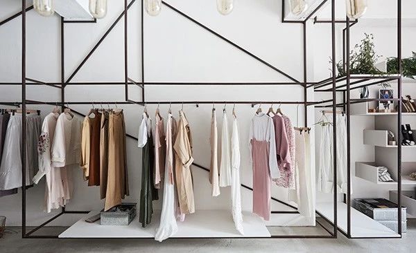 如何把老房子改造服装店,老房子老院子改造服装店