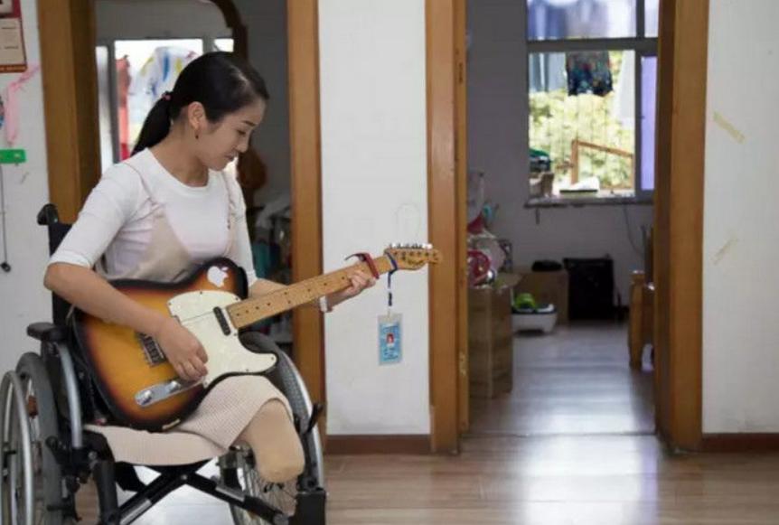 地震中失去双腿的李应霞,地震李应霞失去双腿