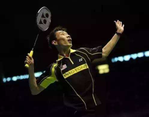 打好高远球有多重要,打好高远球要练习多久