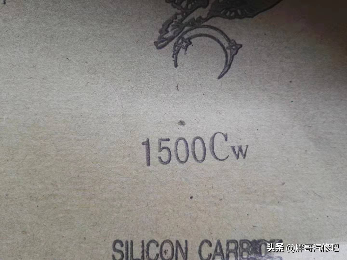 大灯漏水有妙招,大灯漏水起雾发黄维修