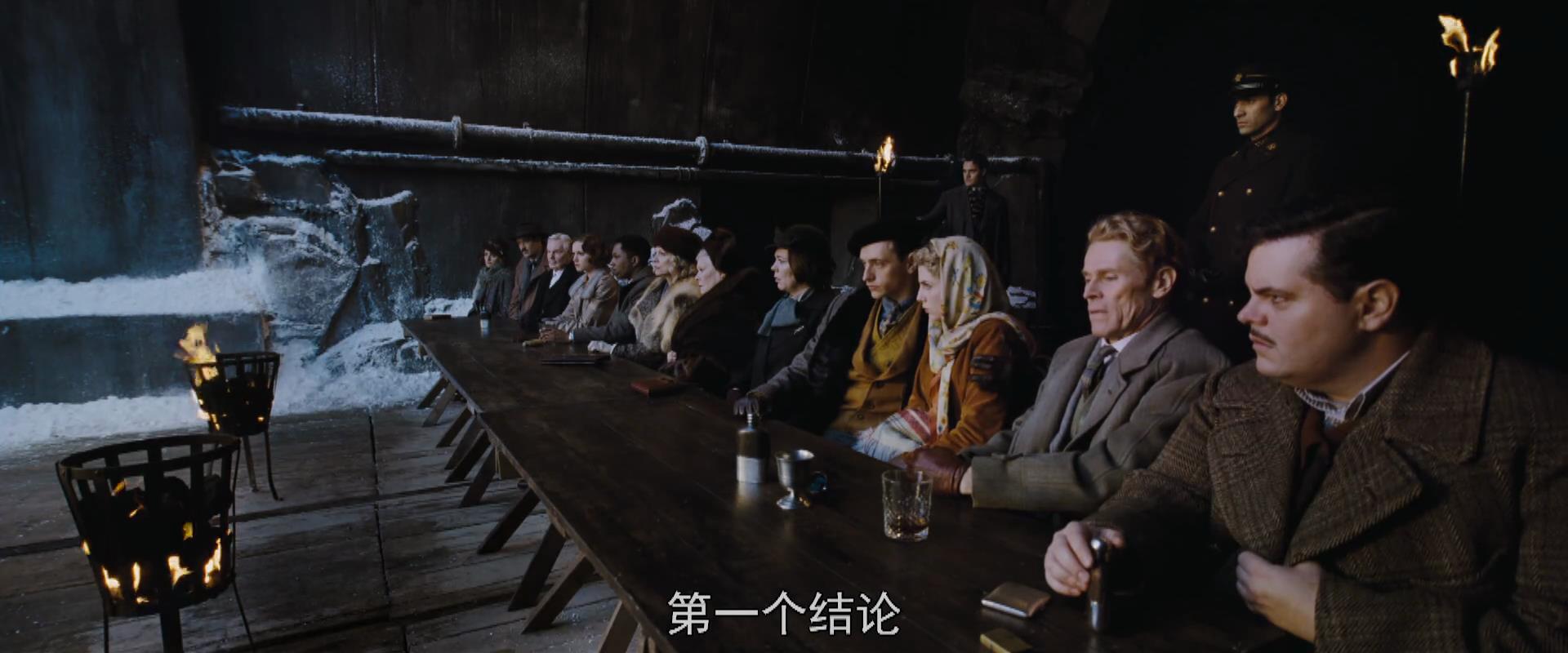 一列封闭的火车，12个没有关联的乘客，一桩完美的谋杀