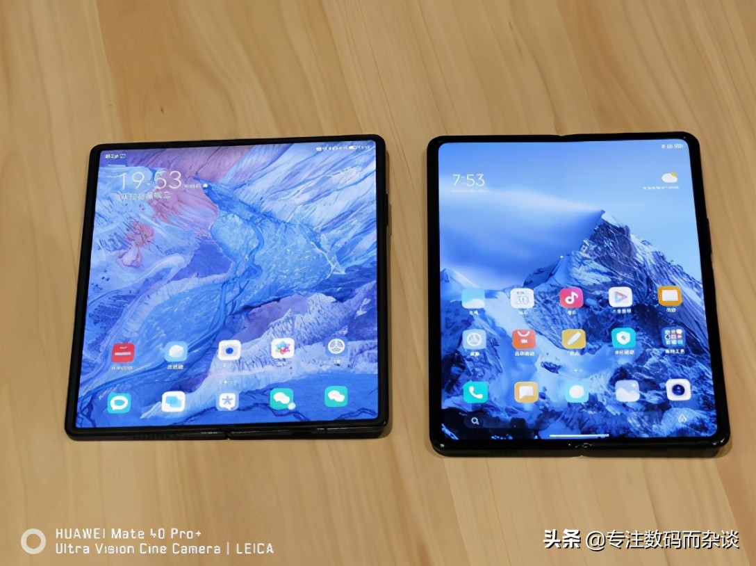小米折叠屏对比华为xs,华为小米vivooppo折叠屏