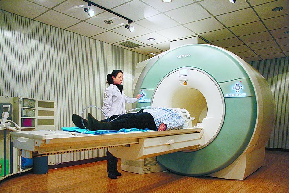 祝贺我院再获殊荣,热烈祝贺创建三级医院