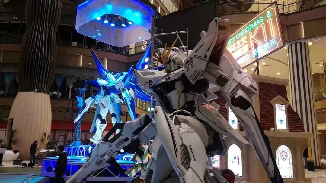 全东北一起「机甲潮燃」!巨型高达空降K11,圣诞从未如此热血